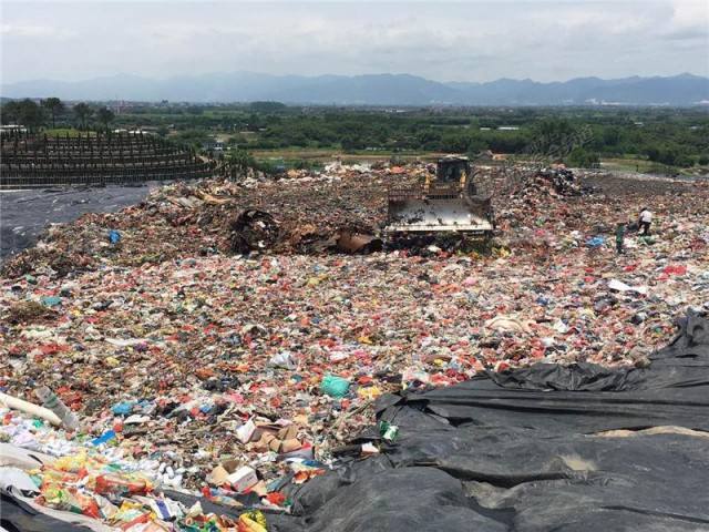 關(guān)注丨珠穆朗瑪峰成了一座“垃圾峰”？